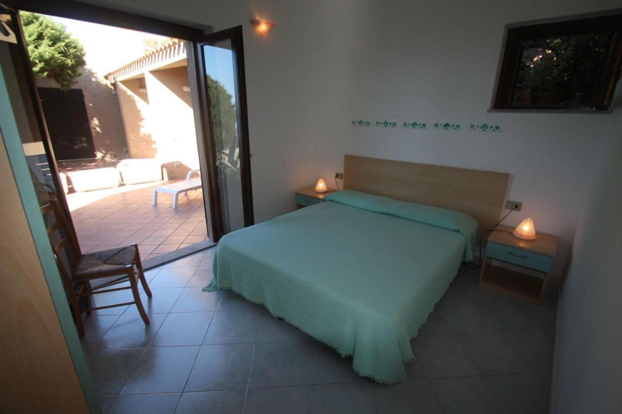 Villino Lu Ciuoni With Nice Sea View Costa Paradiso Eksteriør bilde