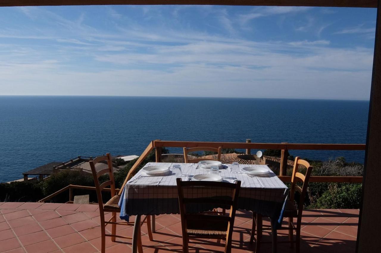 Villino Lu Ciuoni With Nice Sea View Costa Paradiso Eksteriør bilde