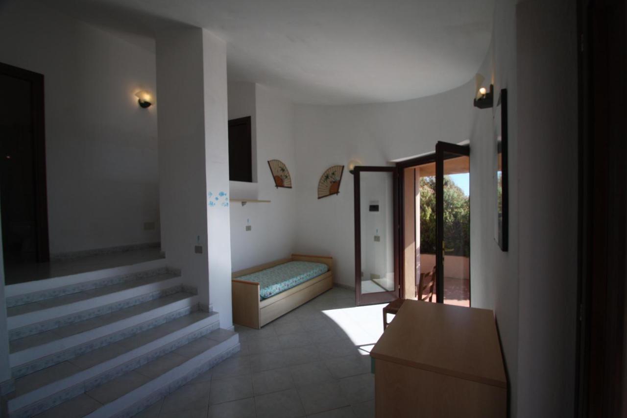 Villino Lu Ciuoni With Nice Sea View Costa Paradiso Eksteriør bilde
